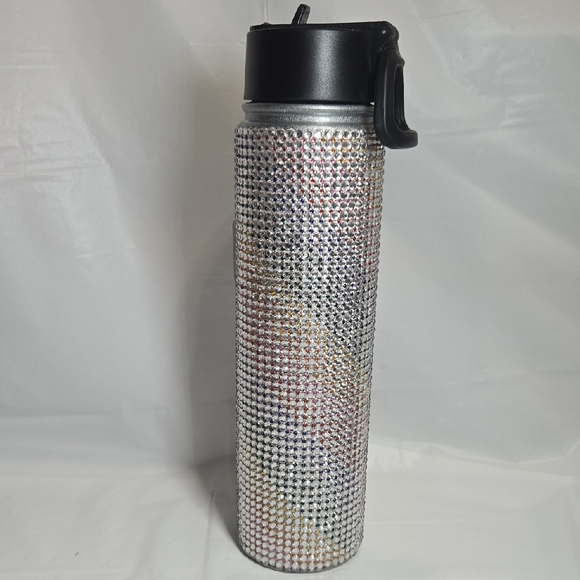 Erins Lovely Creations Other - 25oz Hand Placed Silver Rhinestone Water Bottle